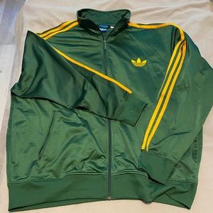 Adidas green and gold track suit XXL Track Suit